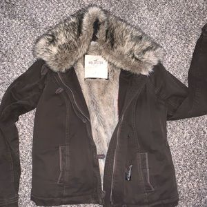 Hollister coat size L.